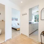 2-br With Terrace Near Centre Apartmán