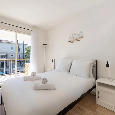 Апартаменты 2-br With Terrace Near Centre Канны