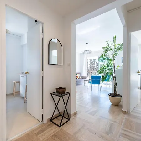 2-br With Terrace Near Centre Apartment Cannes
