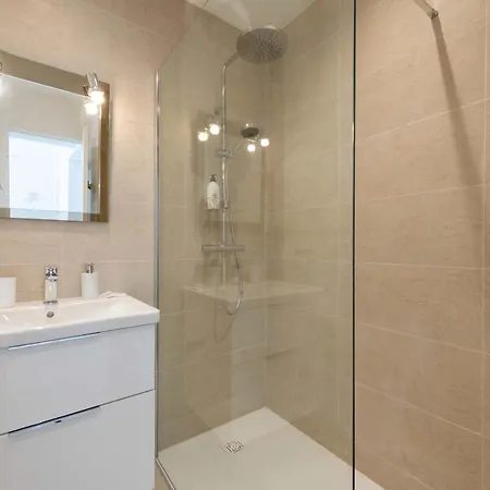 2-br With Terrace Near Centre Apartment